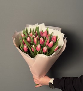 İthal Pembe Beyaz Lale buketi 25 Adet