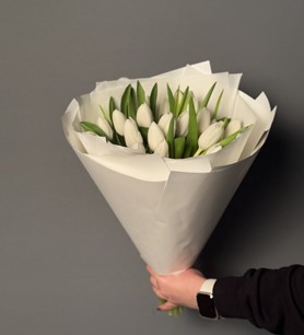 İthal Beyaz Lale Buketi 25 Adet